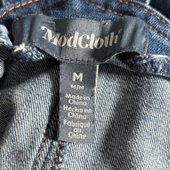 ModCloth Denim Overall Dress Embroidered Floral Owl Pocket Jumper Size Medium - Picture 8 of 9